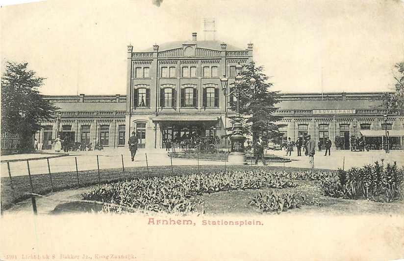 Arnhem Stationsplein