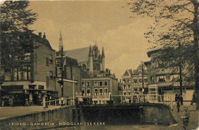 Leiden Gangetje Hooglandse Kerk