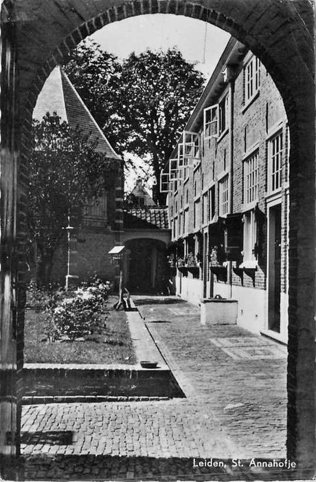 Leiden St Annahofje