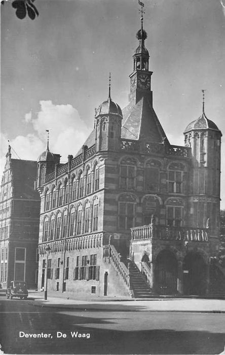 Deventer  De Waag