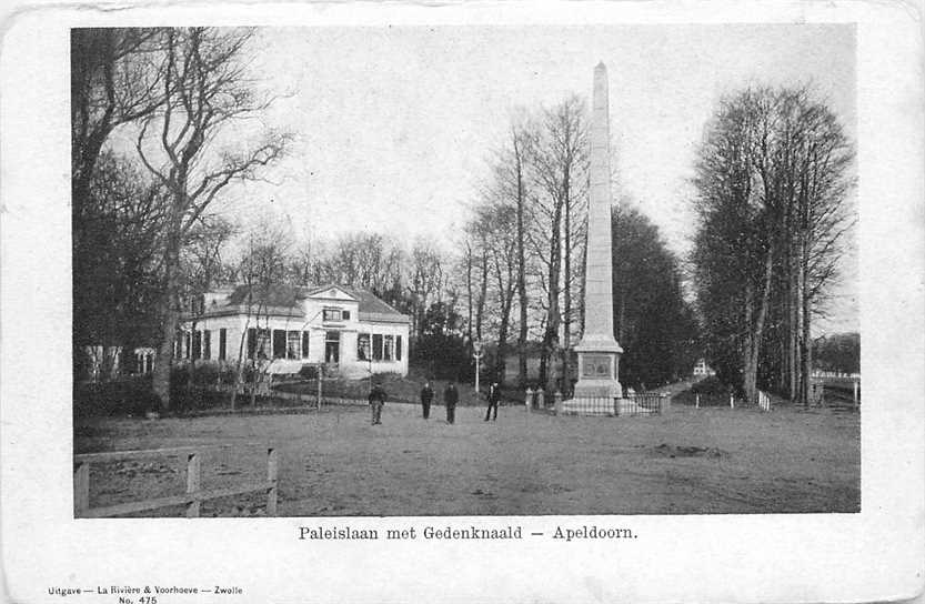 Apeldoorn Paleislaan Gedenknaald