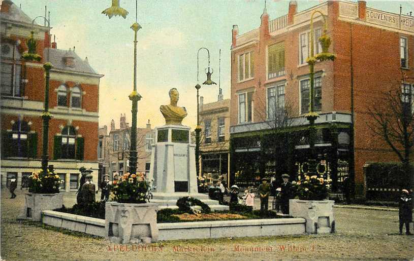 Apeldoorn  Marktplein