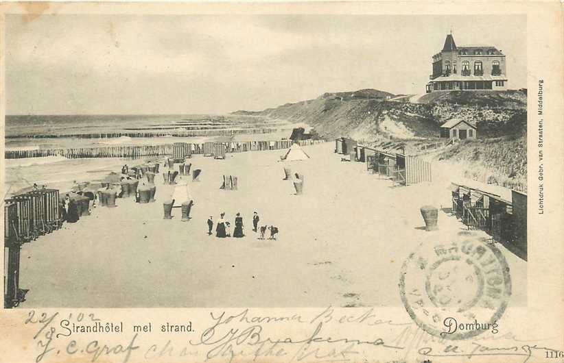 Domburg Strandhotel met Strand