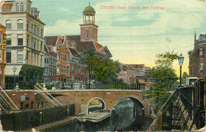 Utrecht Oude Gracht met Viebrug