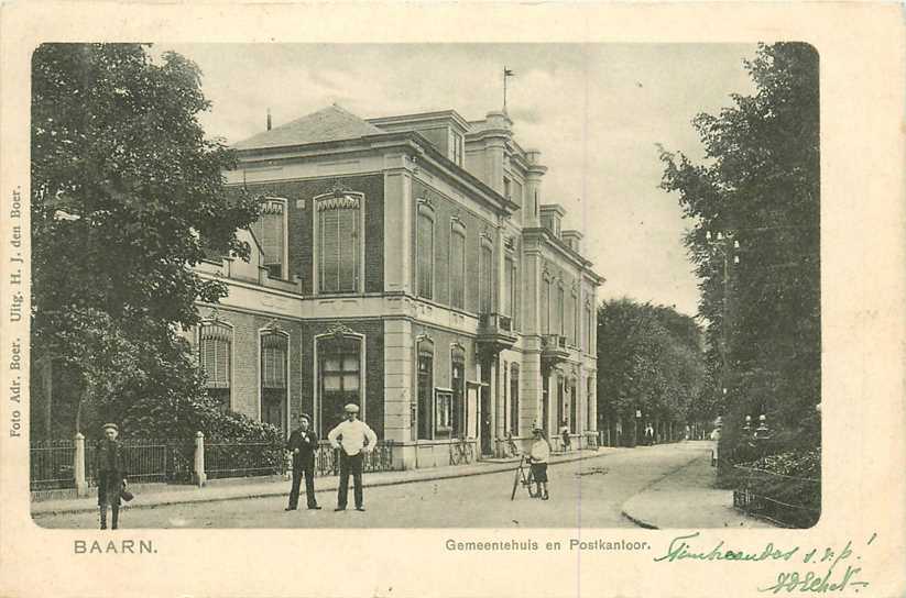 Baarn Gemeentehuis en Postkantoor