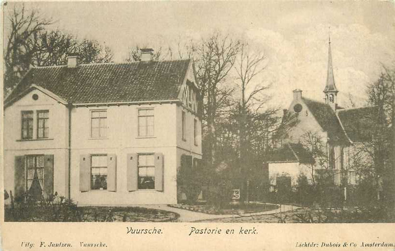 Lage Vuursche  Pastorie en Kerk