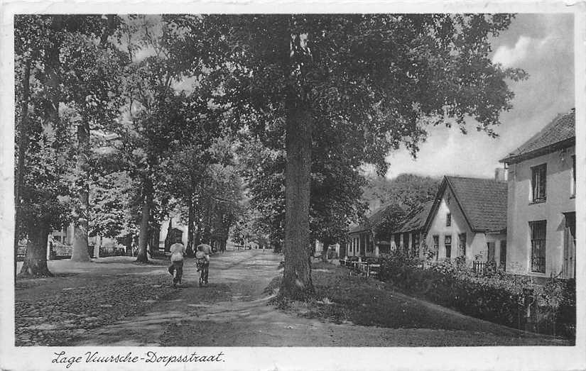 Lage Vuursche  Dorpsstraat