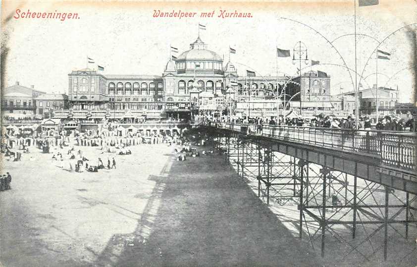 Scheveningen Wandelpier met Kurhaus
