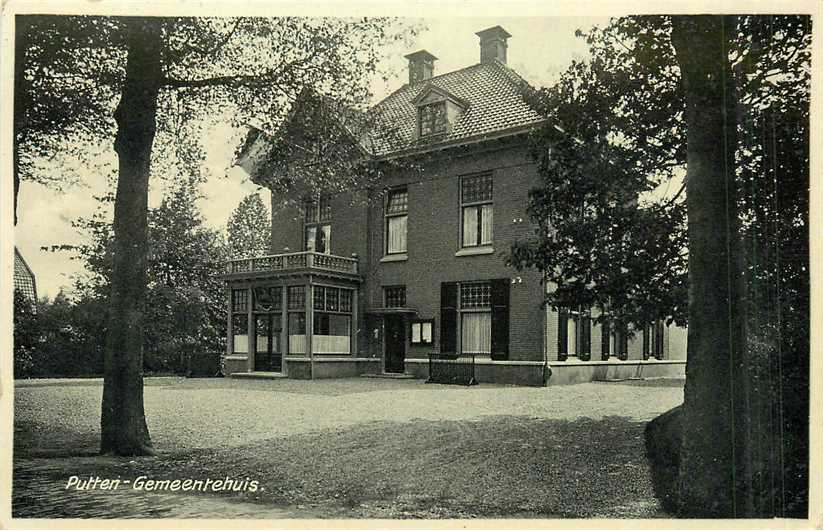 Putten Gemeentehuis