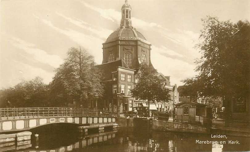 Leiden Marebrug en Kerk