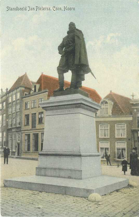 Hoorn Standbeeld JP Coen