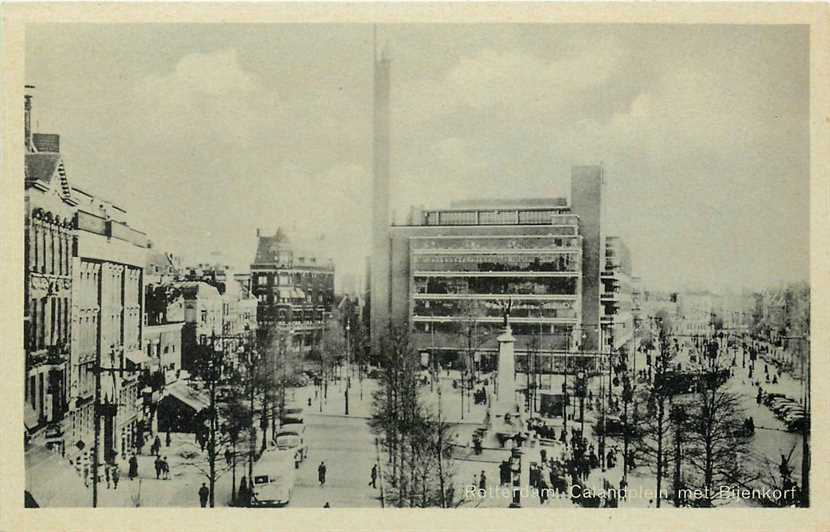 Rotterdam Calandplein Bijenkorf