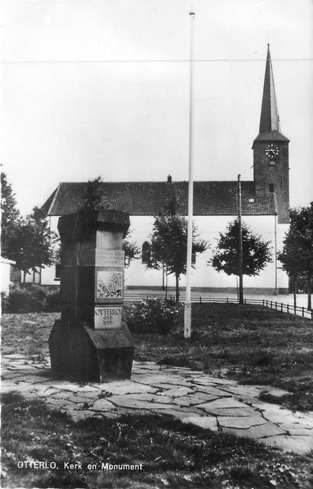 Otterlo Kerk en Monument