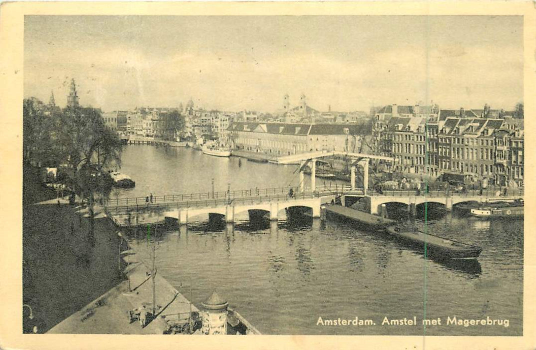 Amsterdam Amstel met Magerebrug