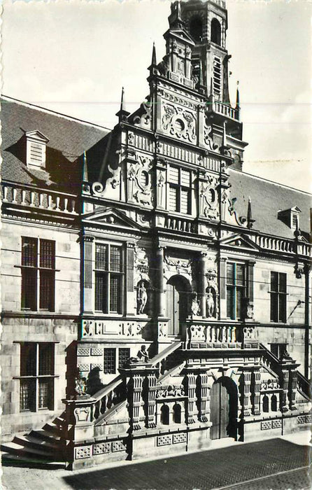 Leiden Voorzijde Stadhuis