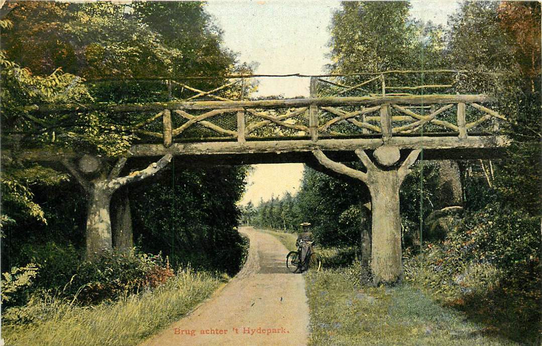 Brug achter 't Hydepark