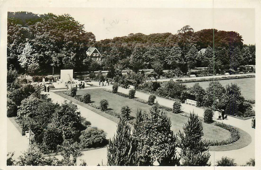 Den Haag Rosarium monument