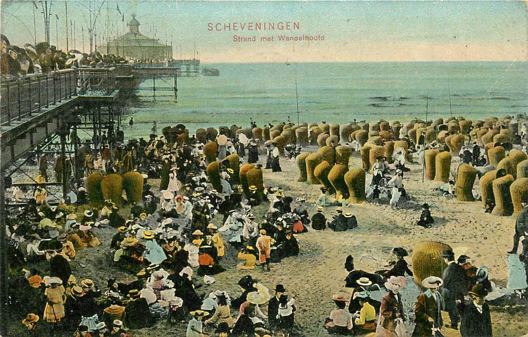 Scheveningen Strand met Wandelhoofd