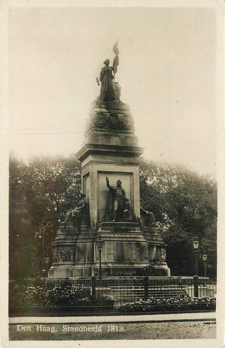 Den Haag Standbeeld 1813