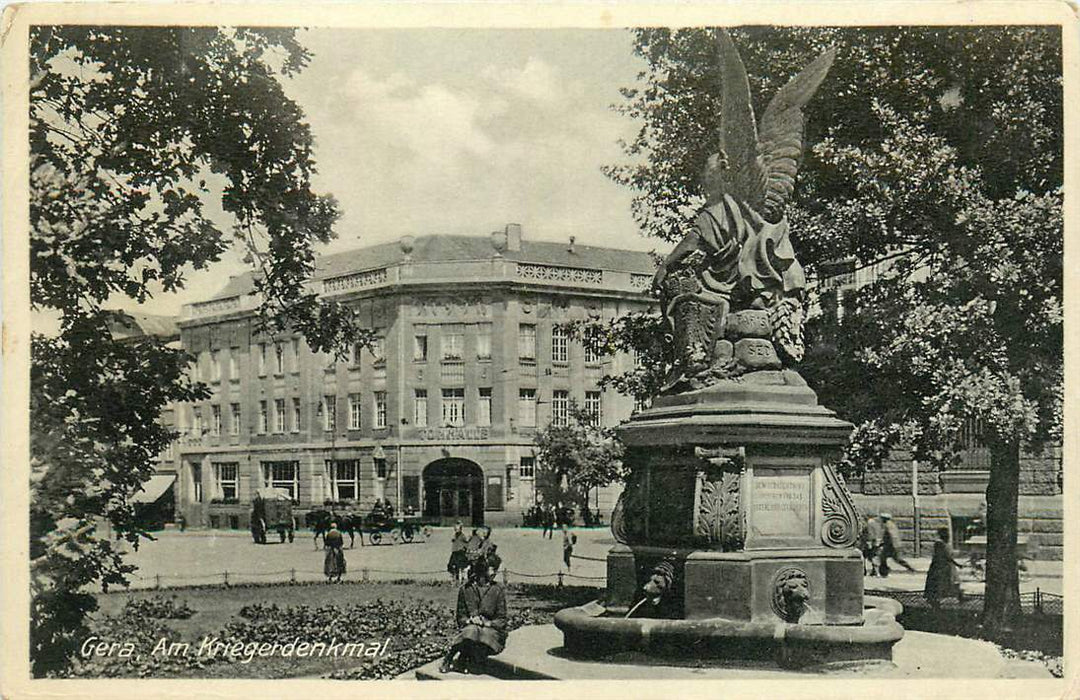 Gera Am Kriegerdenkmal
