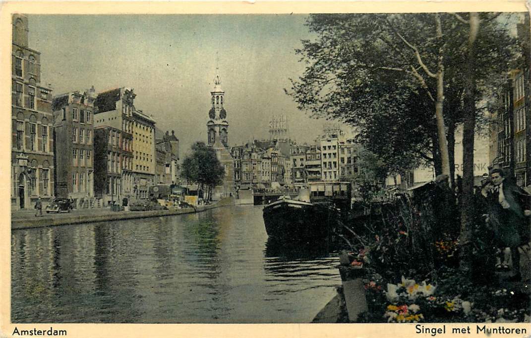 Amsterdam Singel met Munttoren