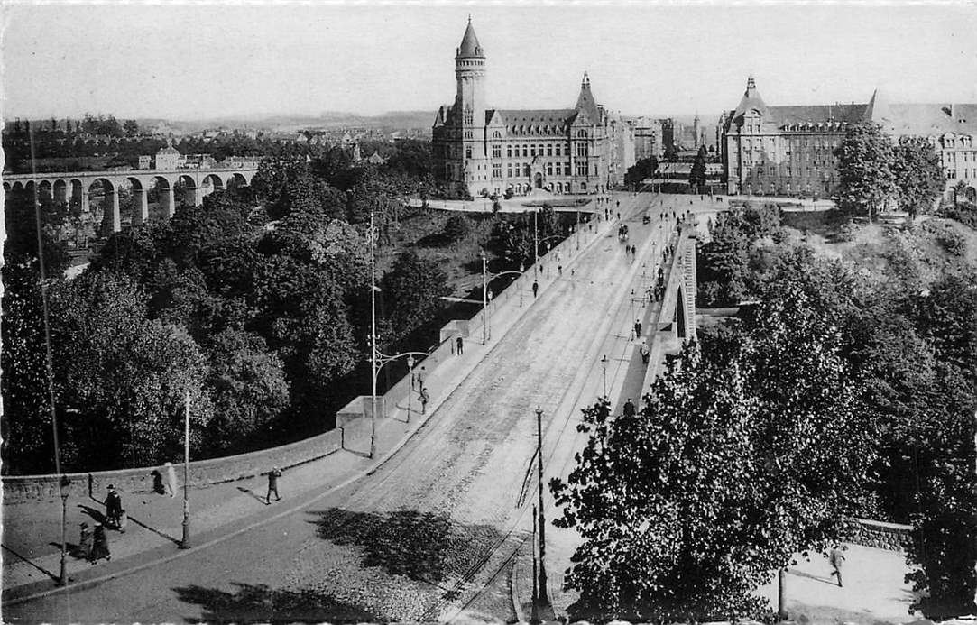 Luxembourg Avenue et Pont Adolphe