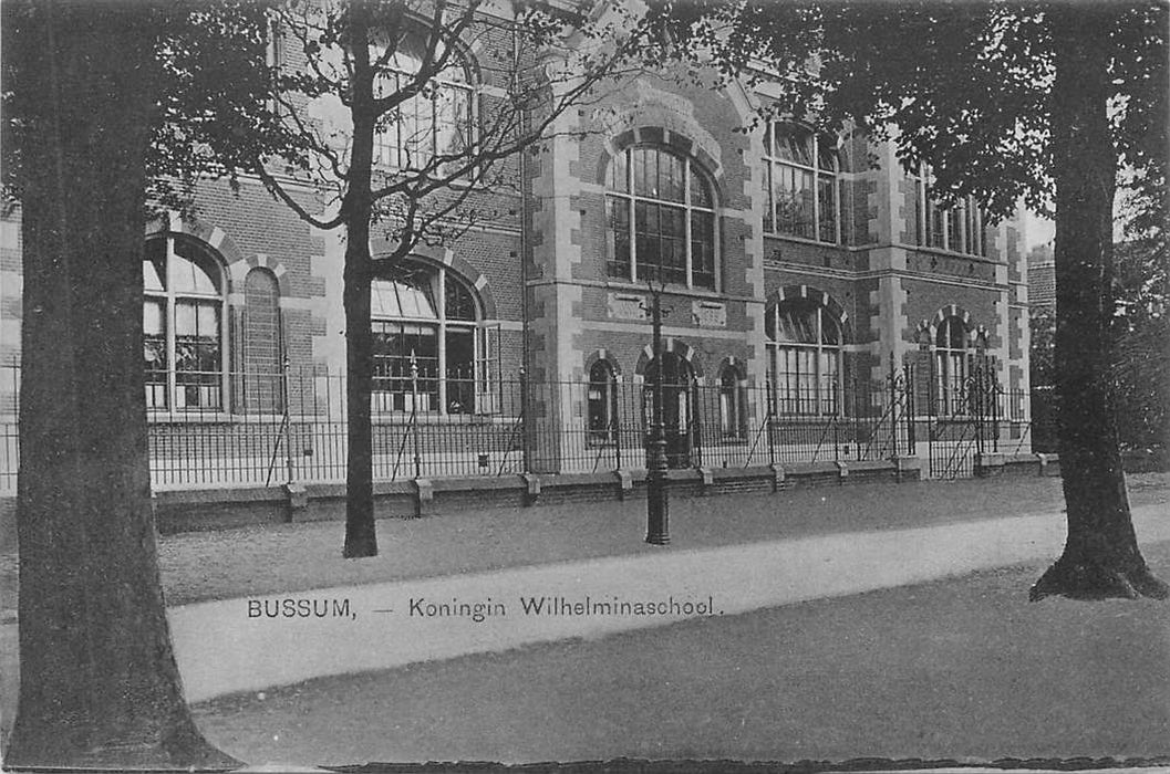 Bussum Koningin Wilhelminaschool