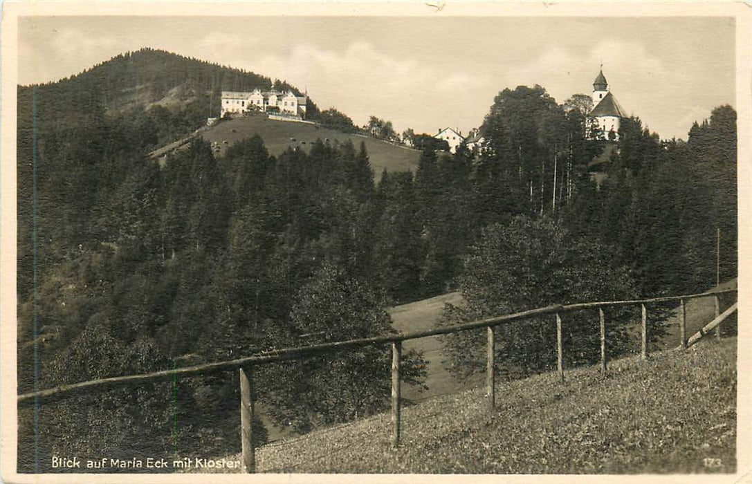 Blick auf Maria eck mit Kloster