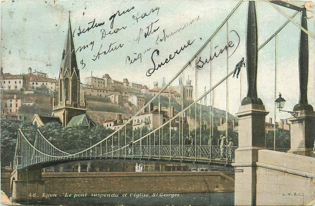 Lyon Le pont suspendu