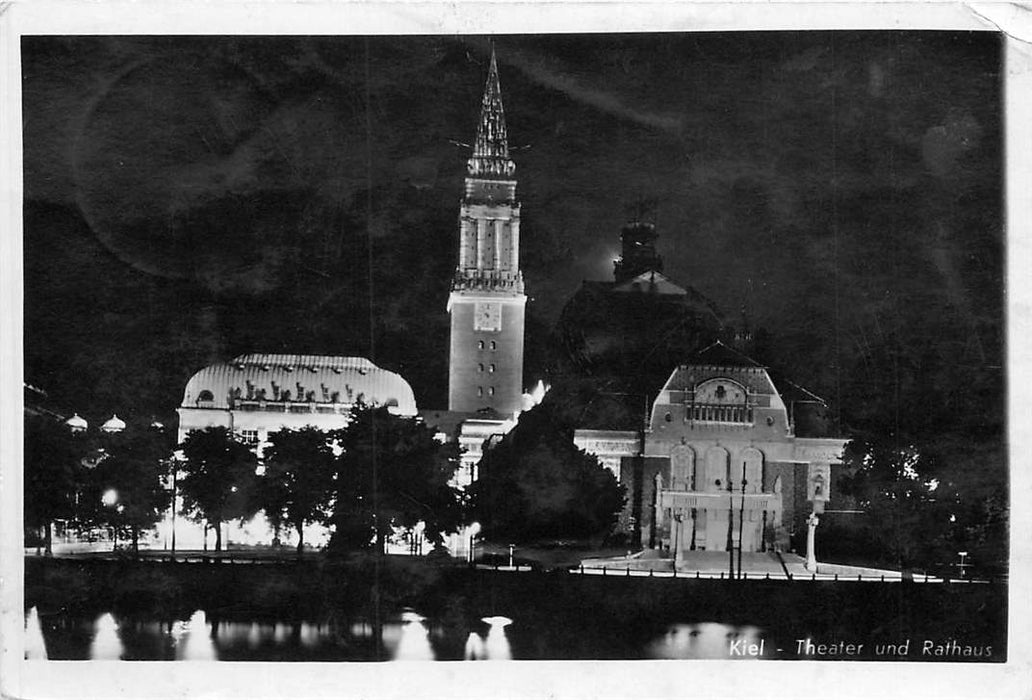 Kiel Theater und Rathaus