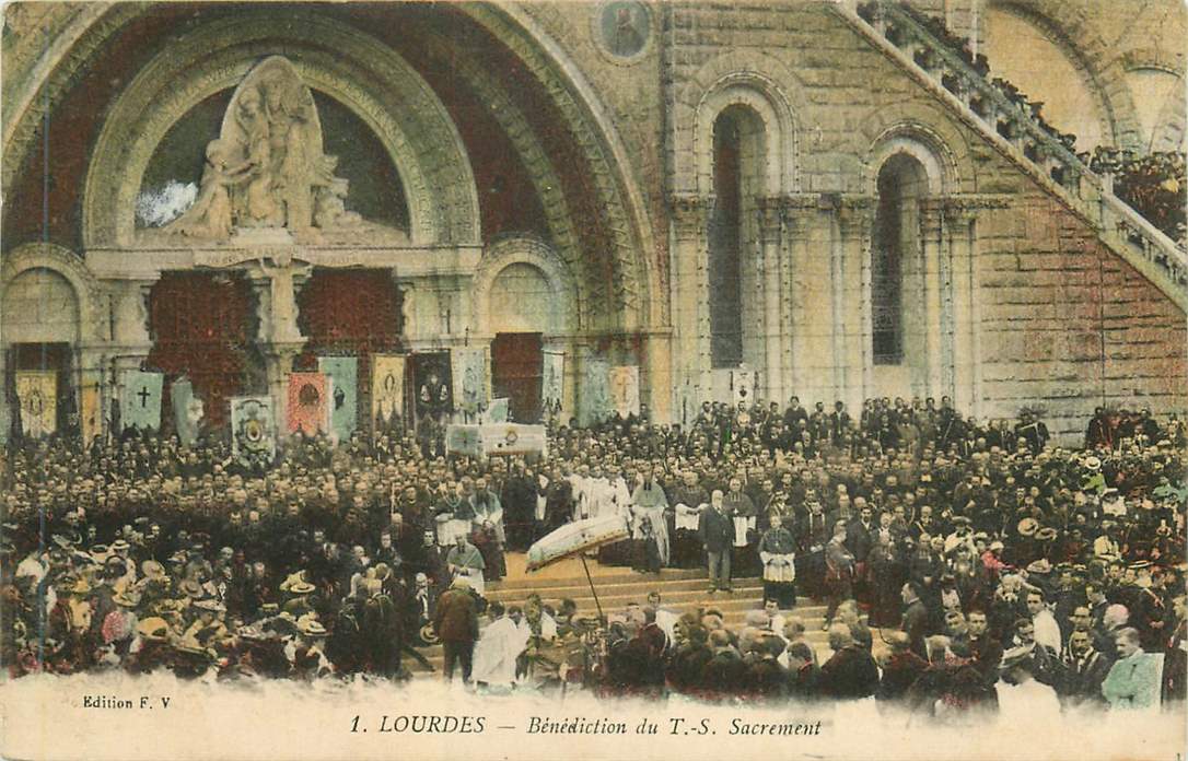 Lourdes Benediction du Sacrement