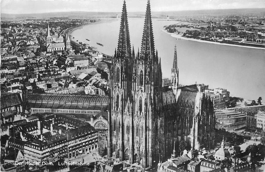 Der Kolner Dom Luftaufahme