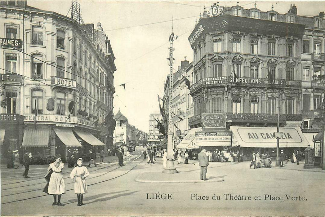 Liege Place du Theatre et Place Verte