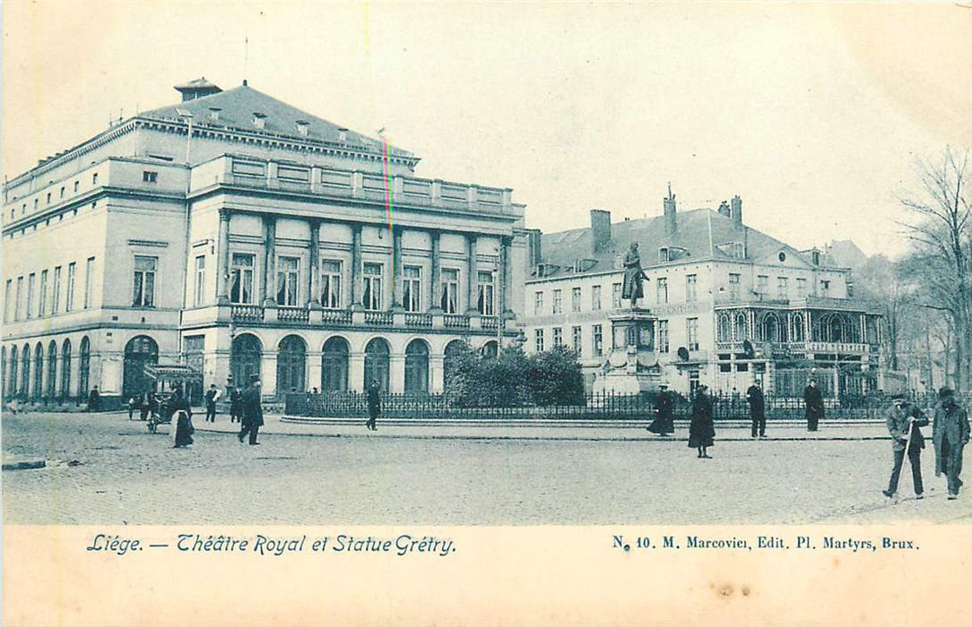 Liege Theatre Royal et Statue Gretry