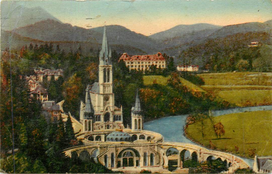 Lourdes La Basilique