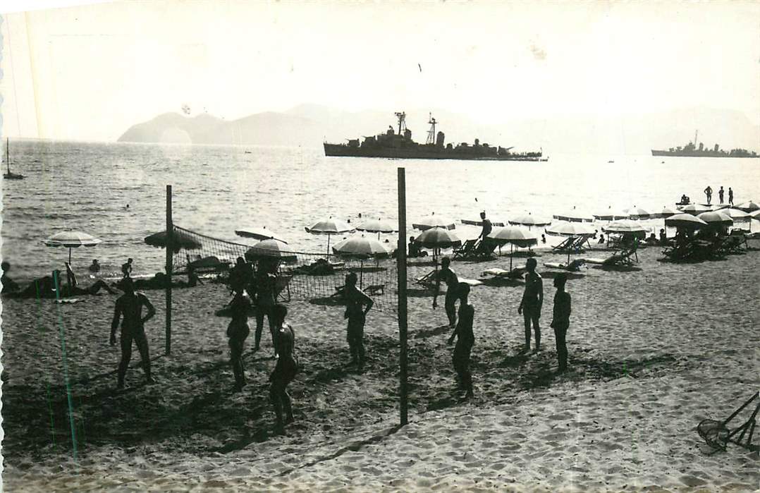 Cannes Plage du Midi et L'Escadre