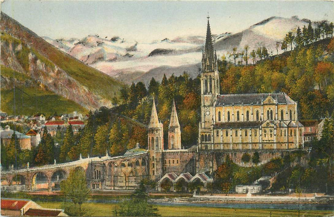 Lourdes La Basilique