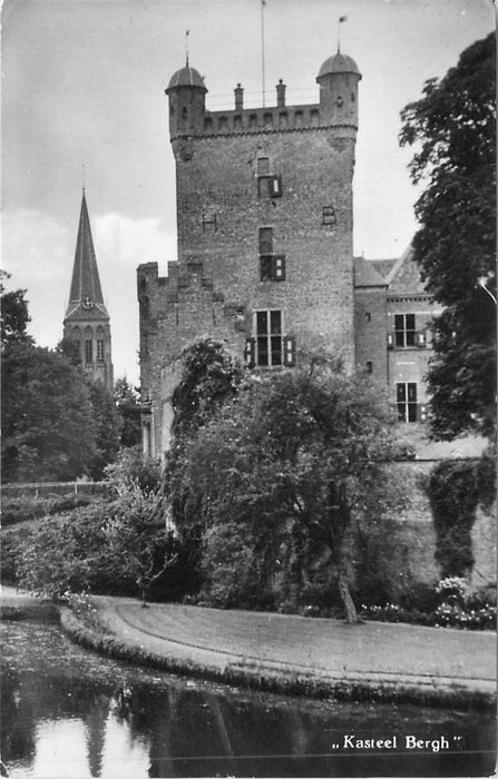 s Heerenberg Kasteel Bergh