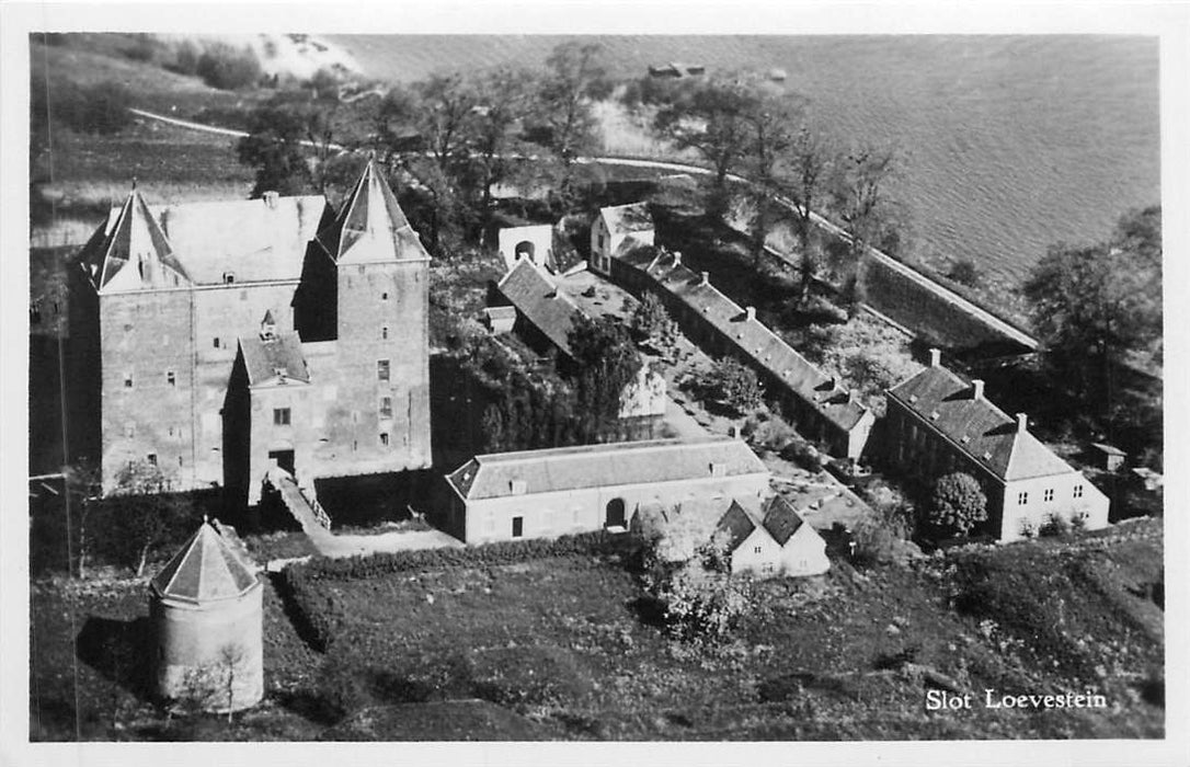 Slot Loevestein