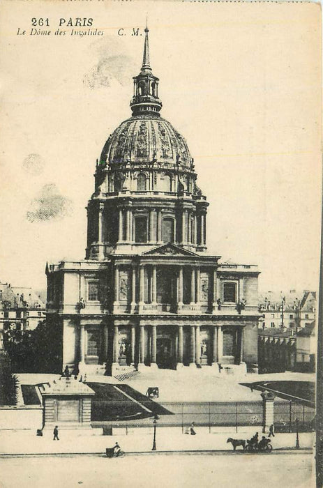Paris Le Doine des lugalides