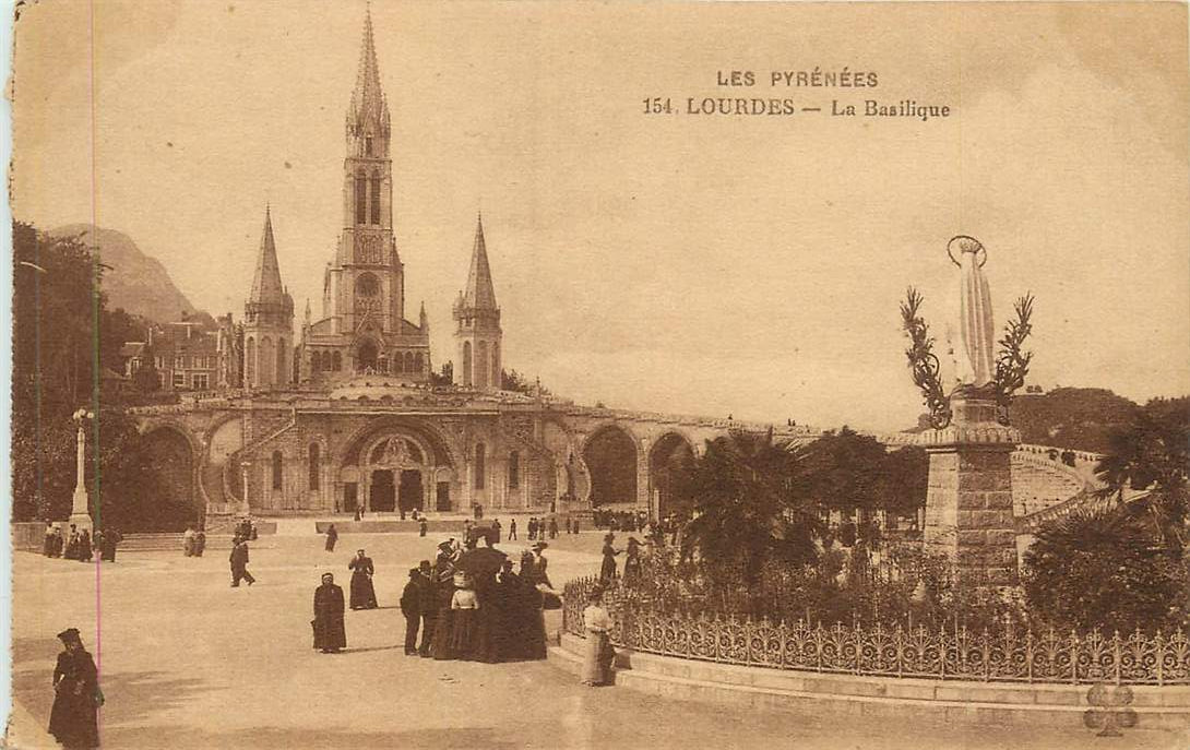 Lourdes La Basilique