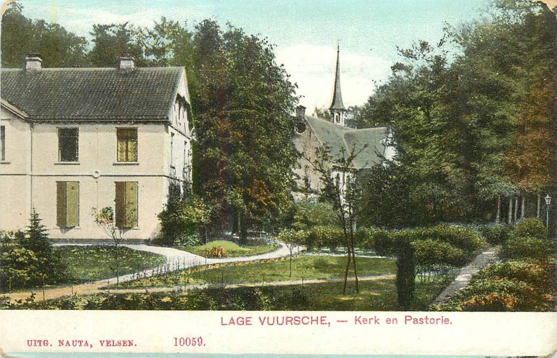 Lage Vuursche Kerk en Pastorie