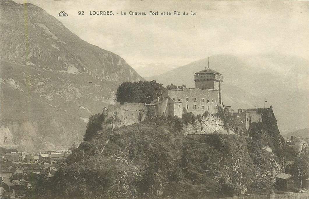 Lourdes Le Chateau fort