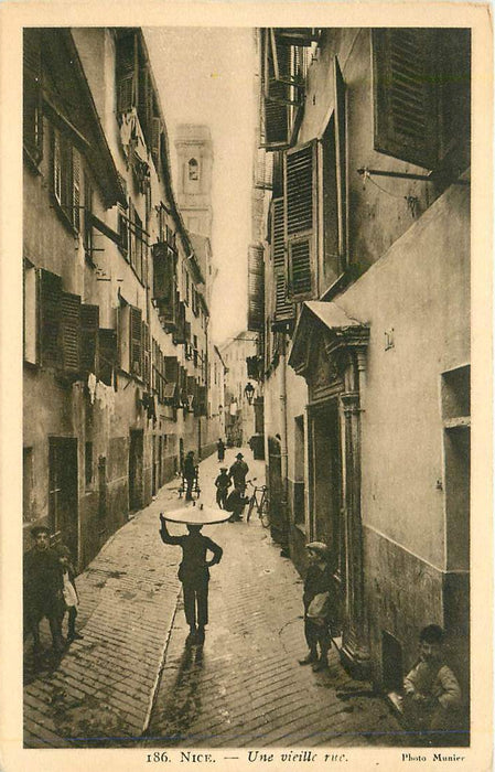 Nice Une vieille rue