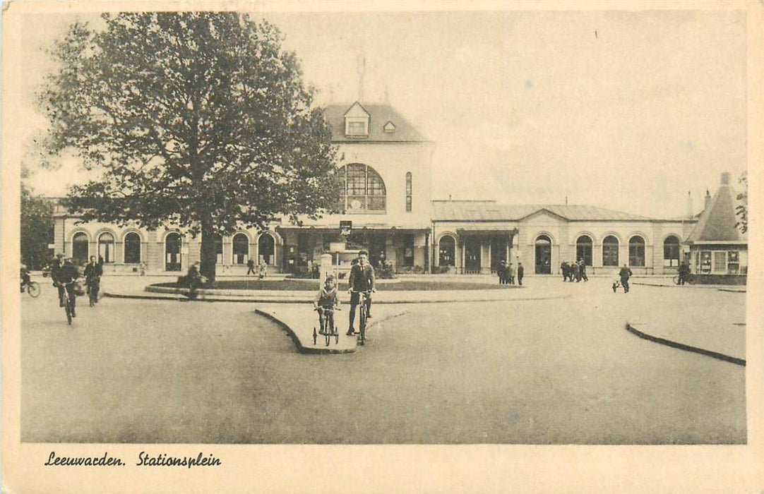 Leeuwarden Stationsplein