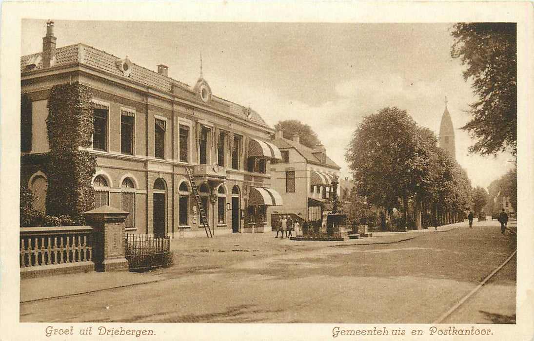 Driebergen-Rijsenburg Gemeentehuis en Postkantoor