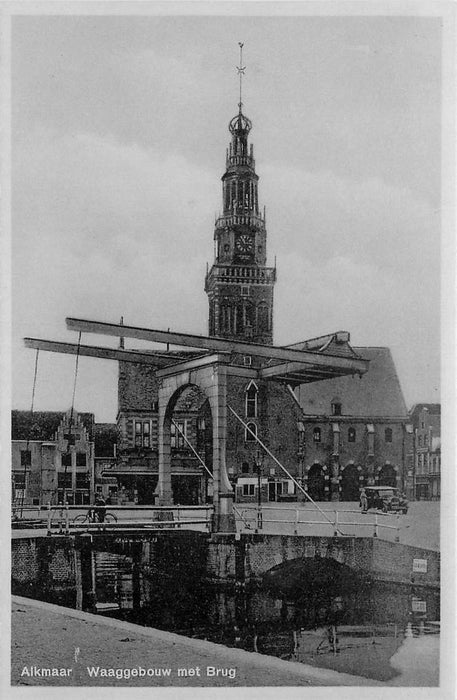 Alkmaar Waaggebouw met Brug