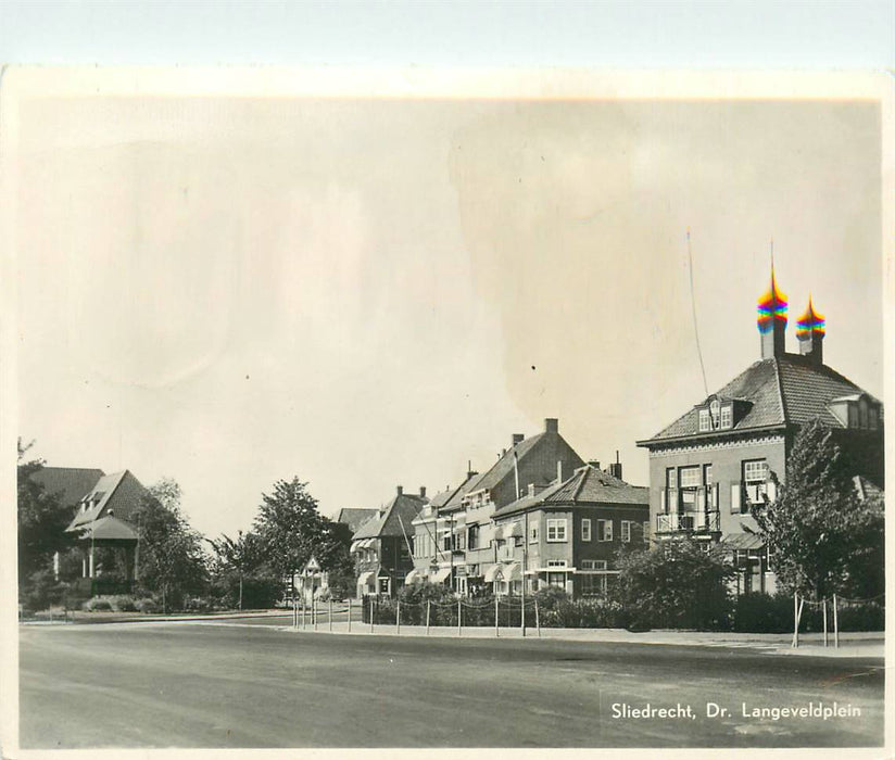 Sliedrecht Dr Langeveldplein