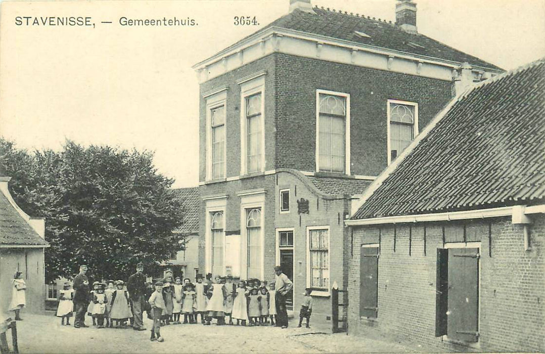 Stavenisse Gemeentehuis