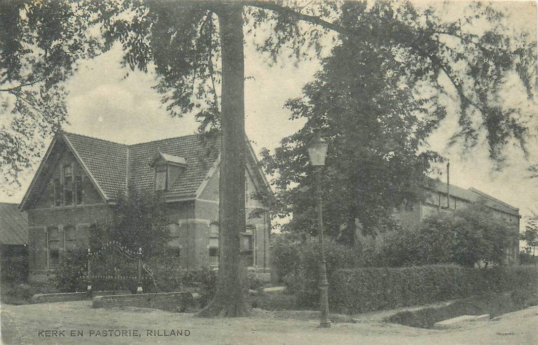 Rilland Kerk en Pastorie